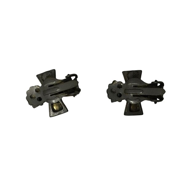 Women's Vintage WEISS Rhinestone Cross Shaped Clip On Earrings - Picture 4 of 4